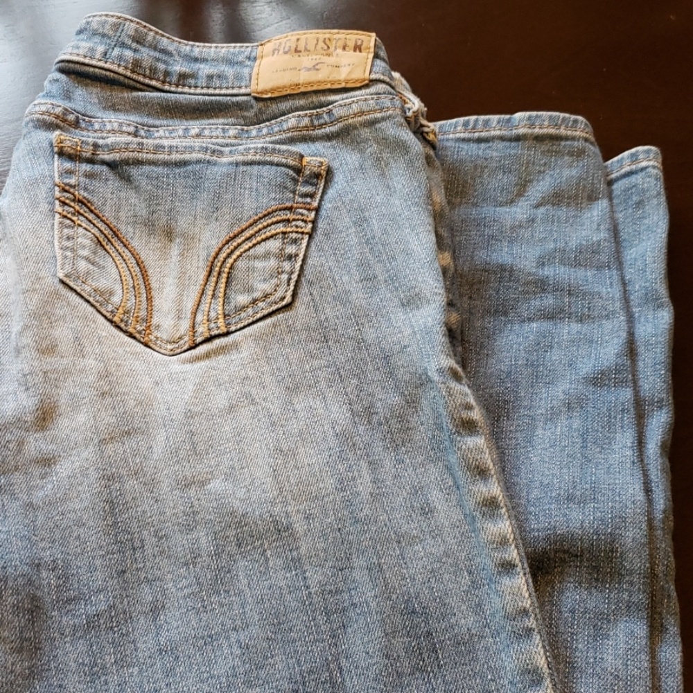 Hollister jeans